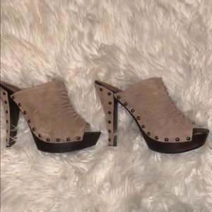 Open Toed Seude Heels